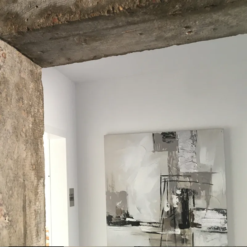 Impression aus unseren Büroräumen, Beton trifft Kunst